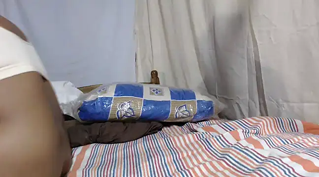 pujani-sl online show from December 5, 2024, 3:50 pm