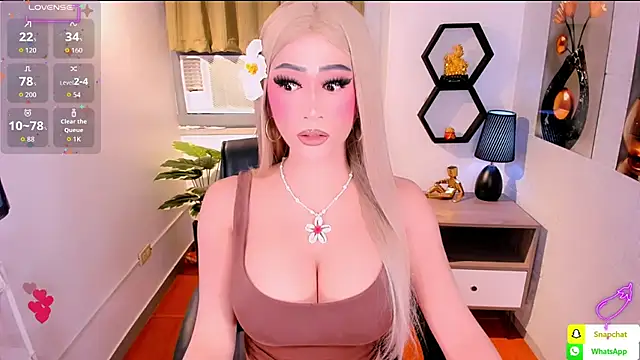 Snapshot of TwittyGirL9inch_exotic chatting on June 1, 2026, 3:41 am TwittyGirL9inch exotic online show from June 1, 2026, 3:41 am