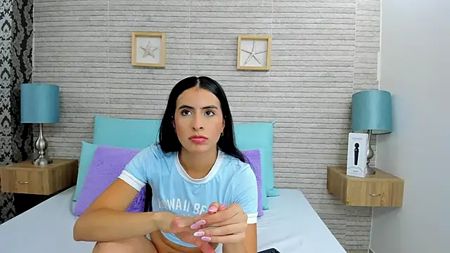 Snapshot of IssabellaLopez chatting on December 11, 2024, 7:36 pm IssabellaLopez online show from December 11, 2024, 7:36 pm