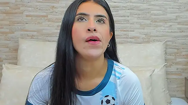 Snapshot of IssabellaLopez chatting on March 1, 2025, 12:23 pm IssabellaLopez online show from March 1, 2025, 12:23 pm