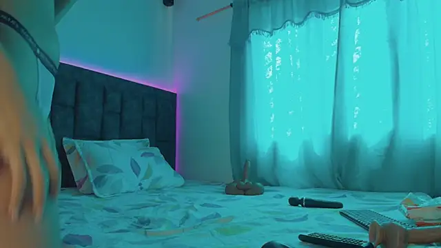 Snapshot of IssabellaLopez chatting on November 21, 2025, 7:01 pm IssabellaLopez online show from November 21, 2025, 7:01 pm