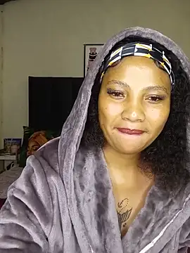 Snapshot of quenliyasa chatting on June 8, 2026, 1:28 am quenliyasa online show from June 8, 2026, 1:28 am