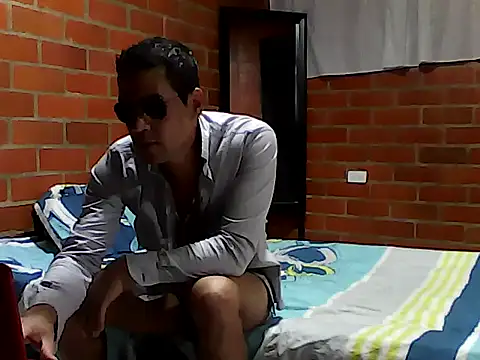 esteban2810m online show from March 9, 2026, 2:48 am