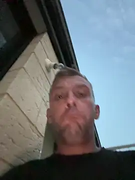 Snapshot of aus_guy93 chatting on March 9, 2026, 11:03 am aus guy93 online show from March 9, 2026, 11:03 am