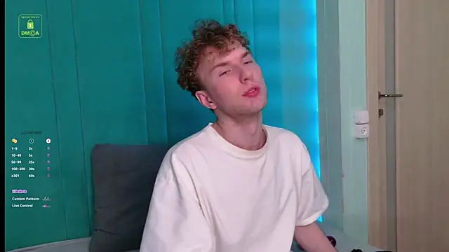 Snapshot of Tony_Talorr chatting on February 18, 2025, 2:38 am Tony Talorr online show from February 18, 2025, 2:38 am