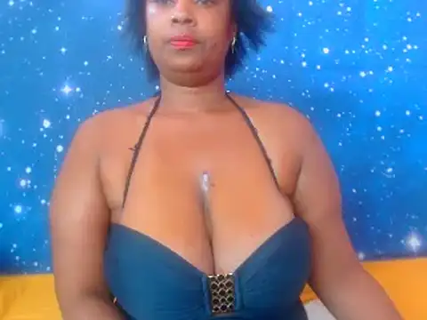 2Sweetysmile online show from February 26, 2025, 9:42 am