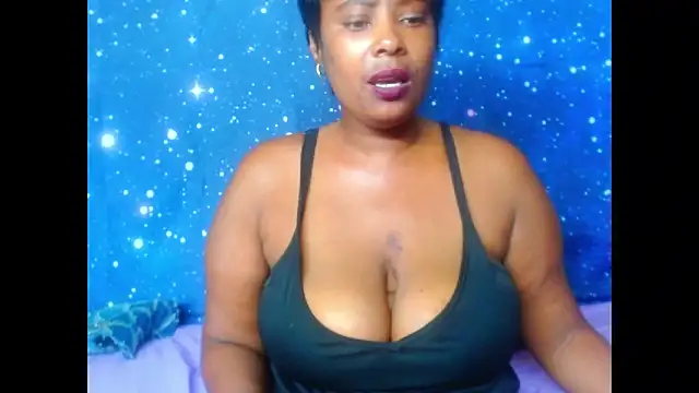 2Sweetysmile online show from March 19, 2025, 7:49 pm