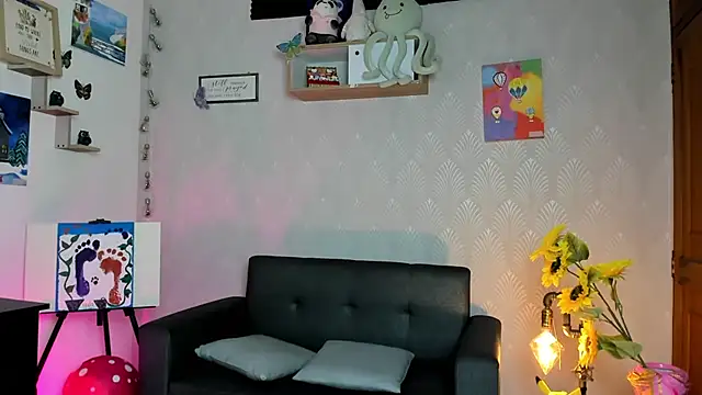 Snapshot of Alaia_Love77 chatting on May 5, 2026, 10:29 pm Alaia Love77 online show from May 5, 2026, 10:29 pm