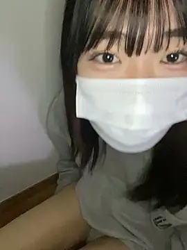 Snapshot of pantumieteruyo chatting on December 14, 2024, 2:10 pm pantumieteruyo online show from December 14, 2024, 2:10 pm