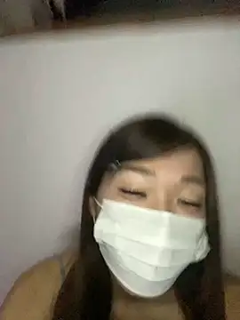 Snapshot of pantumieteruyo chatting on January 17, 2025, 4:39 am pantumieteruyo online show from January 17, 2025, 4:39 am