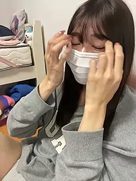 Snapshot of pantumieteruyo chatting on February 7, 2025, 1:43 pm pantumieteruyo online show from February 7, 2025, 1:43 pm