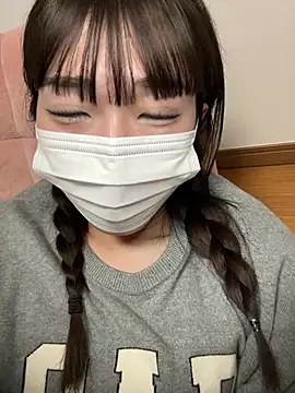 Snapshot of pantumieteruyo chatting on February 16, 2025, 1:05 pm pantumieteruyo online show from February 16, 2025, 1:05 pm