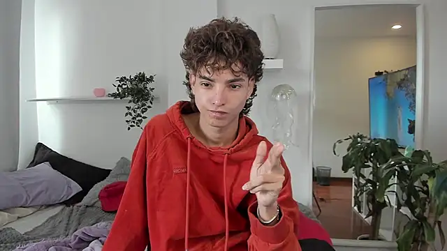 santy-kitty online show from January 12, 2026, 5:07 pm