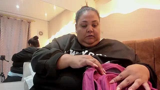 Alisson am online show from June 25, 2026, 11:26 am