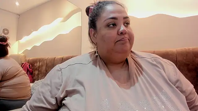 Alisson am online show from July 20, 2026, 5:59 pm