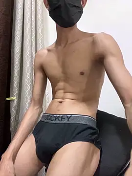 Snapshot of kingcock010 chatting on February 2, 2025, 6:10 pm kingcock010 online show from February 2, 2025, 6:10 pm