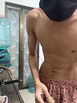 Snapshot of kingcock010 chatting on February 4, 2025, 4:08 pm kingcock010 online show from February 4, 2025, 4:08 pm