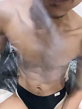 Snapshot of kingcock010 chatting on February 20, 2025, 6:02 pm kingcock010 online show from February 20, 2025, 6:02 pm