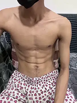 Snapshot of kingcock010 chatting on February 22, 2025, 7:36 pm kingcock010 online show from February 22, 2025, 7:36 pm