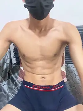 Snapshot of kingcock010 chatting on March 8, 2025, 6:26 pm kingcock010 online show from March 8, 2025, 6:26 pm