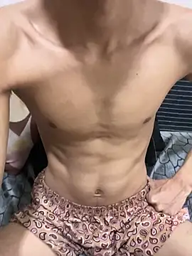 Snapshot of kingcock010 chatting on March 20, 2025, 10:29 pm kingcock010 online show from March 20, 2025, 10:29 pm