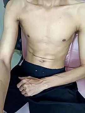 Snapshot of kingcock010 chatting on February 25, 2026, 9:02 pm kingcock010 online show from February 25, 2026, 9:02 pm