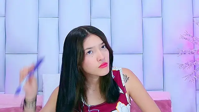 Snapshot of AlliciaKim chatting on February 28, 2025, 7:14 pm AlliciaKim online show from February 28, 2025, 7:14 pm