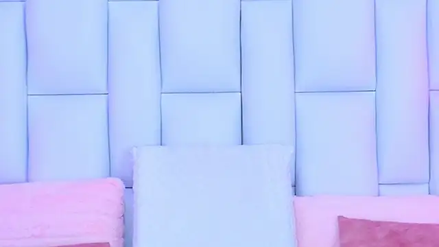 Snapshot of AlliciaKim chatting on March 7, 2025, 10:21 pm AlliciaKim online show from March 7, 2025, 10:21 pm