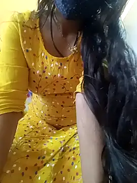 CutePriya613 online show from December 24, 2024, 9:50 am