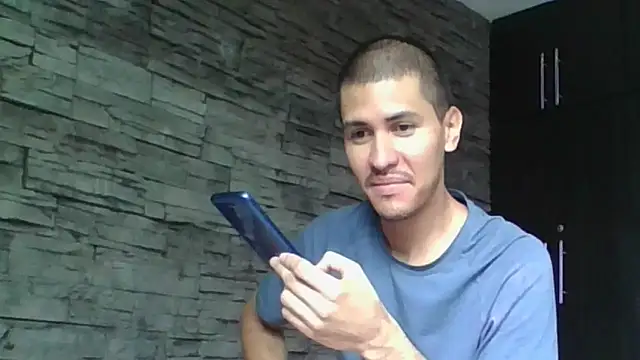 Snapshot of Sexylatin64 chatting on June 15, 2026, 2:52 pm Sexylatin64 online show from June 15, 2026, 2:52 pm