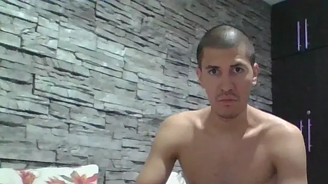 Sexylatin64 online show from July 5, 2026, 12:50 am