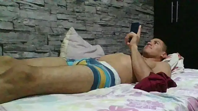 Sexylatin64 online show from July 9, 2026, 2:48 am