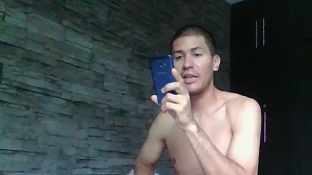 Sexylatin64 online show from July 19, 2026, 12:09 pm