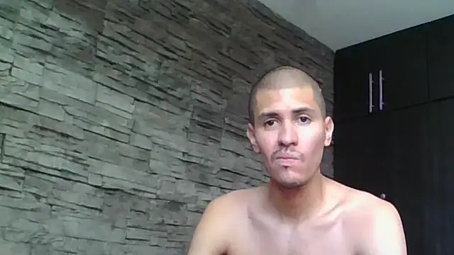 Sexylatin64 online show from July 28, 2026, 3:21 pm