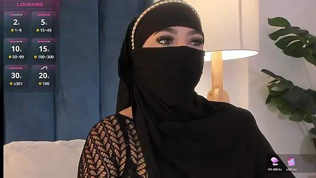 Snapshot of _malih_ chatting on November 6, 2025, 12:50 pm malih online show from November 6, 2025, 12:50 pm