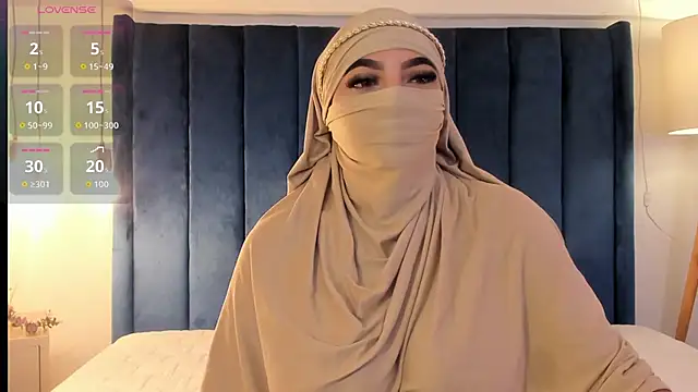 Snapshot of _malih_ chatting on November 27, 2025, 1:02 pm malih online show from November 27, 2025, 1:02 pm