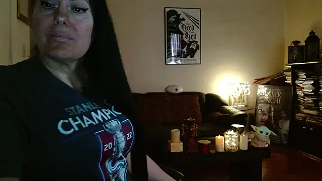 mandaloriangirls online show from April 25, 2026, 6:27 pm