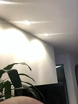 Snapshot of Bantonia chatting on March 6, 2025, 10:15 pm Bantonia online show from March 6, 2025, 10:15 pm