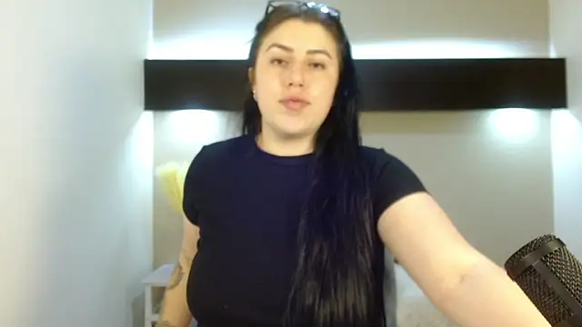 Snapshot of Bantonia chatting on March 15, 2025, 12:36 am Bantonia online show from March 15, 2025, 12:36 am