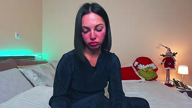 Snapshot of AddictedSabi chatting on December 18, 2024, 3:22 pm AddictedSabi online show from December 18, 2024, 3:22 pm