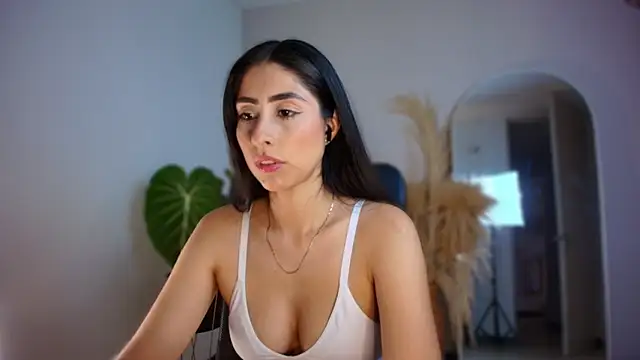 Snapshot of auroracaruso11 chatting on November 26, 2025, 10:11 pm auroracaruso11 online show from November 26, 2025, 10:11 pm