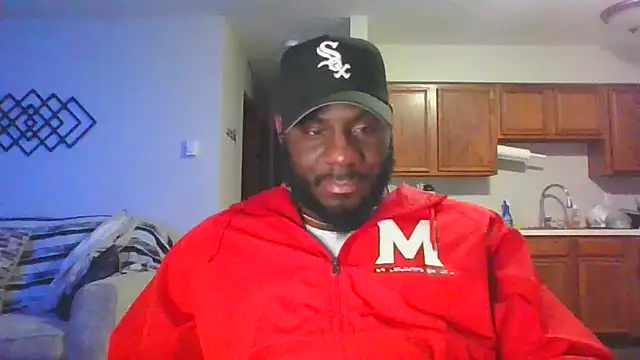 Snapshot of Stayinalive1992 chatting on February 26, 2025, 6:26 am Stayinalive1992 online show from February 26, 2025, 6:26 am