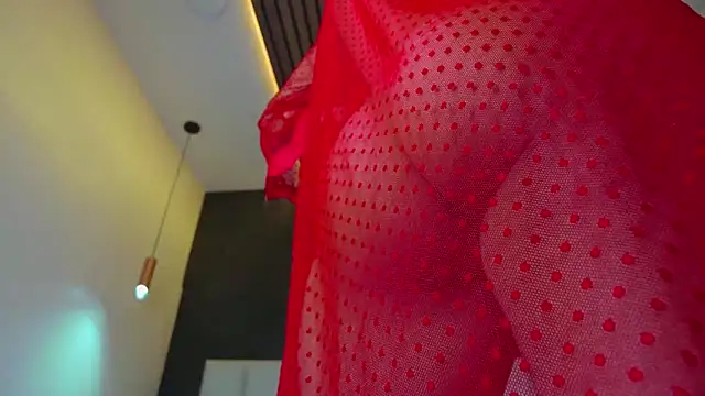 Snapshot of ParisFox_ chatting on February 12, 2025, 10:37 pm ParisFox online show from February 12, 2025, 10:37 pm