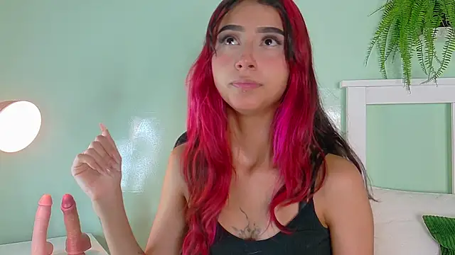 Snapshot of ParisFox_ chatting on September 16, 2025, 11:55 am ParisFox online show from September 16, 2025, 11:55 am