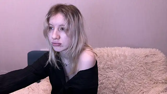 Snapshot of moundliicht1 chatting on November 7, 2025, 8:31 pm moundliicht1 online show from November 7, 2025, 8:31 pm