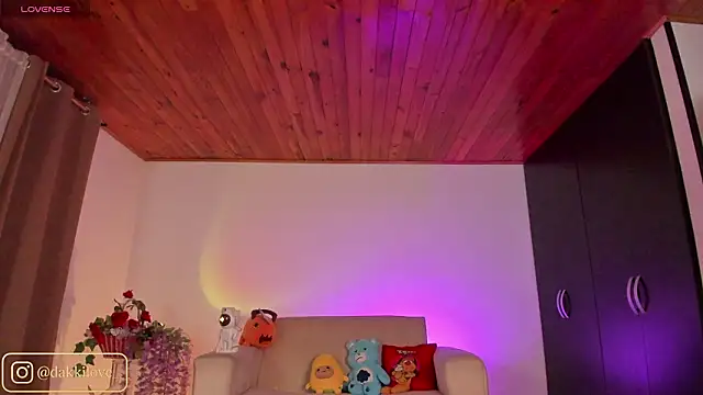 Snapshot of DAKOTA_LOVEE chatting on March 7, 2026, 6:21 am DAKOTA LOVEE online show from March 7, 2026, 6:21 am