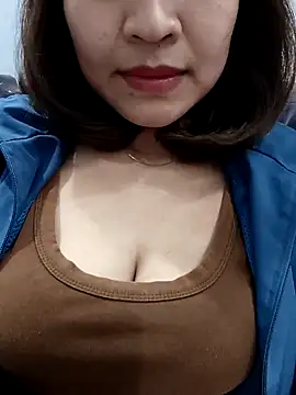 Snapshot of AssAsiancute chatting on December 10, 2024, 1:33 pm AssAsiancute online show from December 10, 2024, 1:33 pm