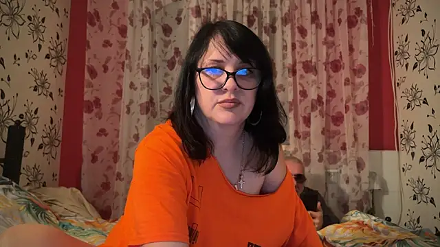 StellarTeam online show from December 21, 2024, 4:46 pm