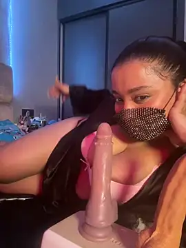 belquiis online show from October 11, 2025, 10:52 pm