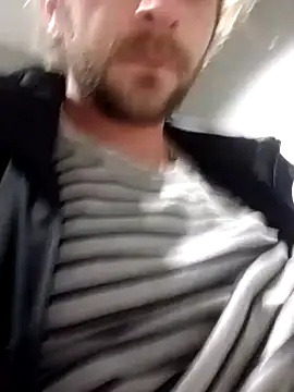 Snapshot of QcMisterv13 chatting on December 14, 2024, 11:56 pm QcMisterv13 online show from December 14, 2024, 11:56 pm